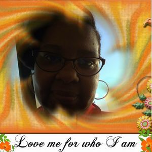 Meet your Posher, Gina